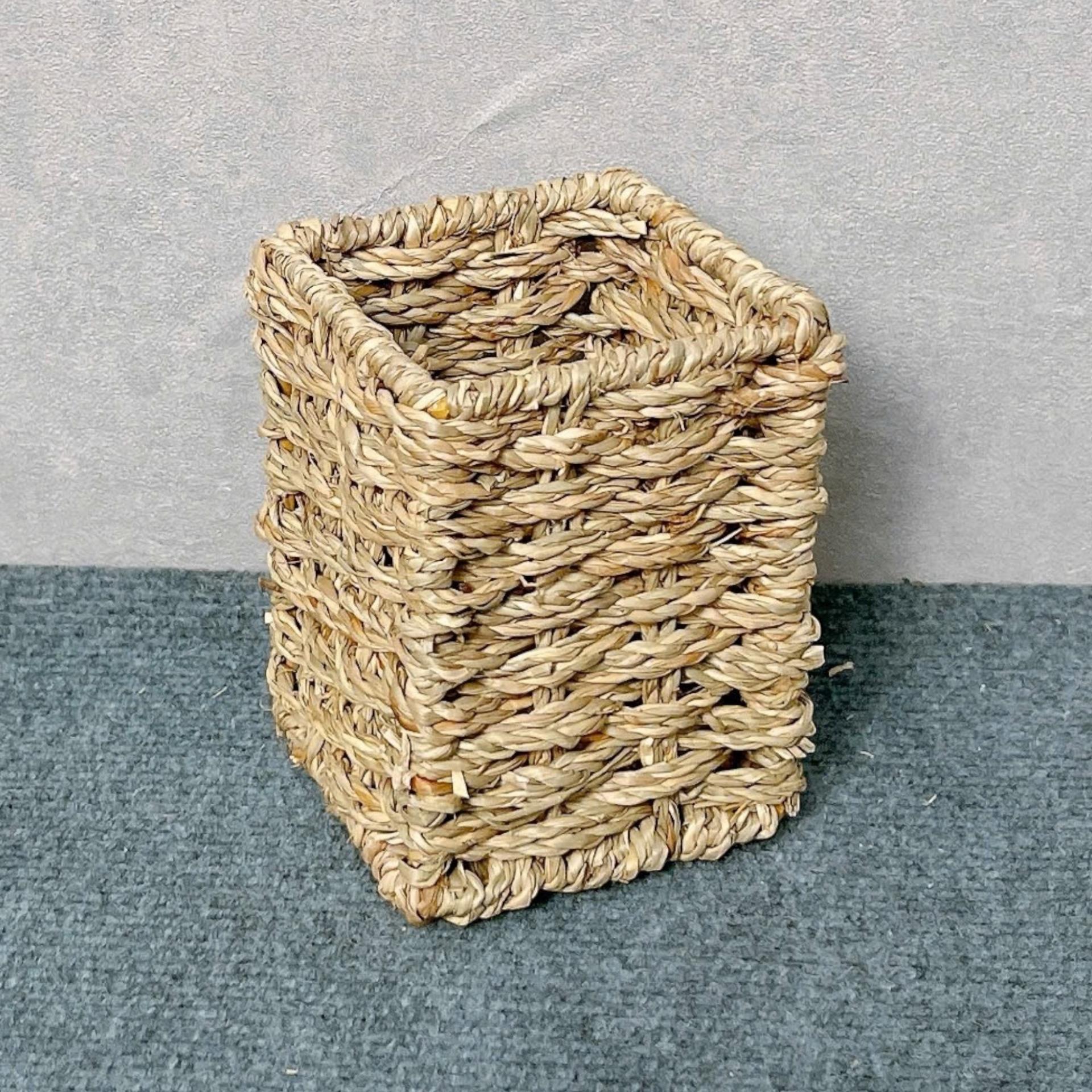 CHI Collection Vietnam Natural Handicraft